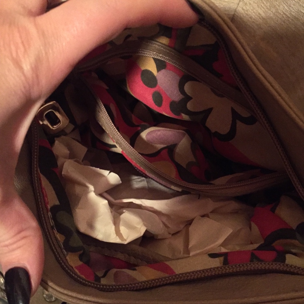 Crystal Rhinestone Purse - Picture 5 of 7